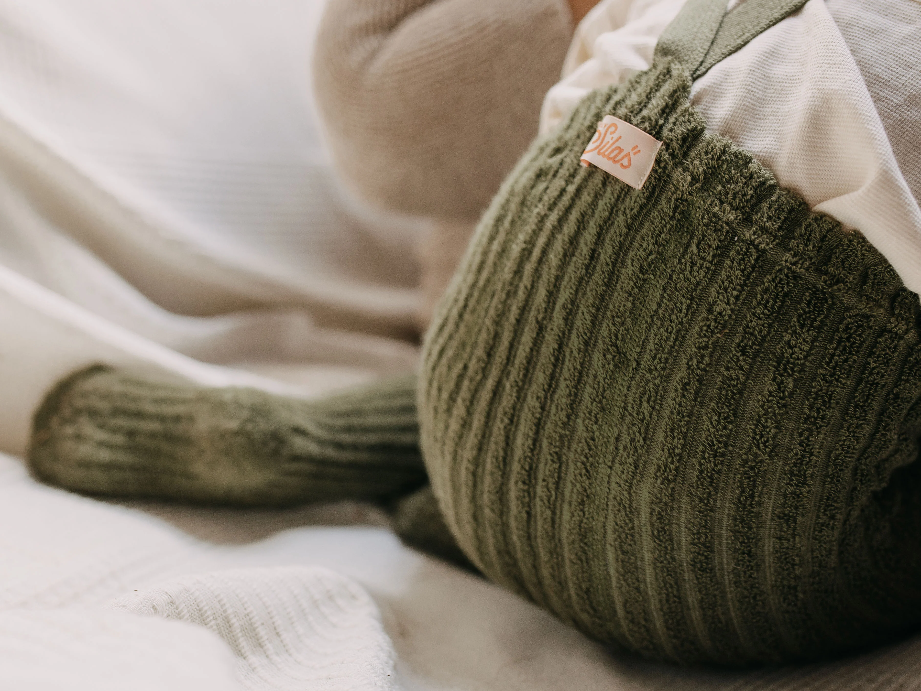 Granny Teddy Olive Footed - Image 3